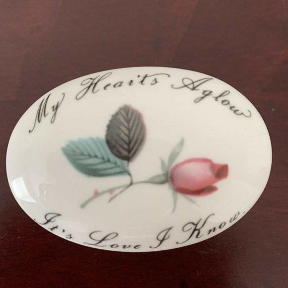 ⬇️Royal Adderley Floral Bone China Trinket Box - Picture 3 of 7